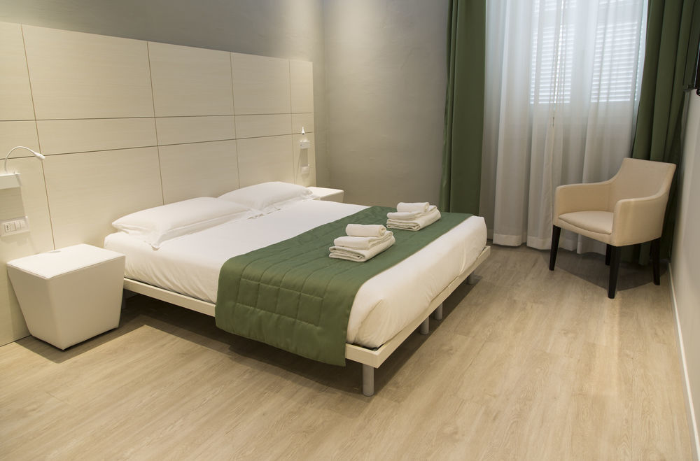 Navigliotel 19 - Rooms & Suites Milan Luaran gambar