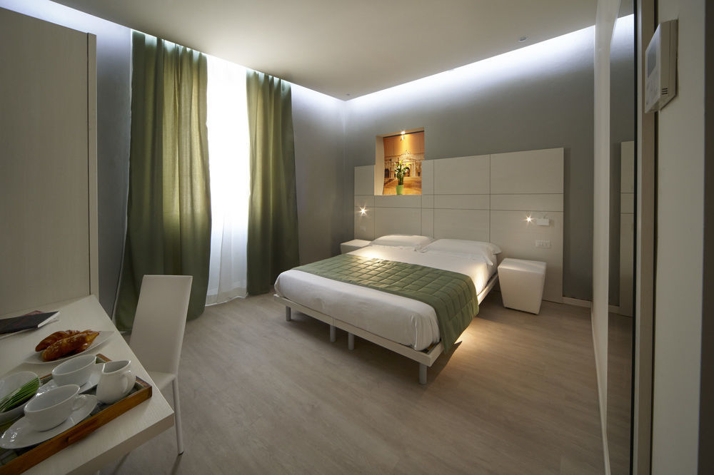 Navigliotel 19 - Rooms & Suites Milan Luaran gambar