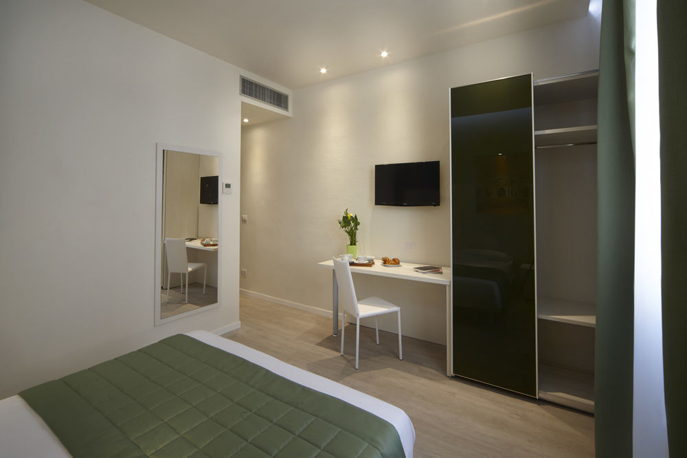 Navigliotel 19 - Rooms & Suites Milan Luaran gambar